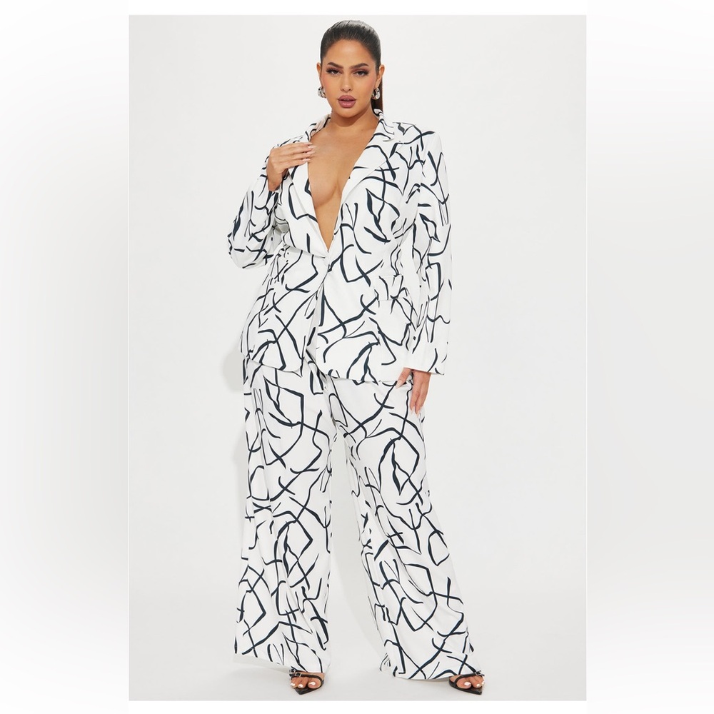 Fashion nova “all the talk “ satin set